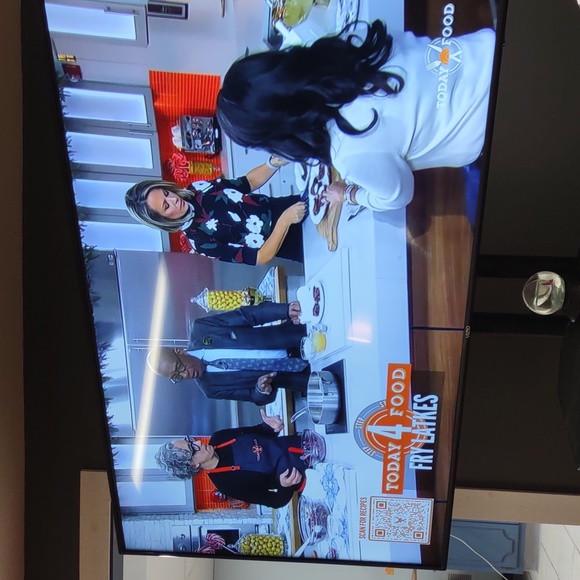 Meet your Posher, Peggy - Picture 2 of 2